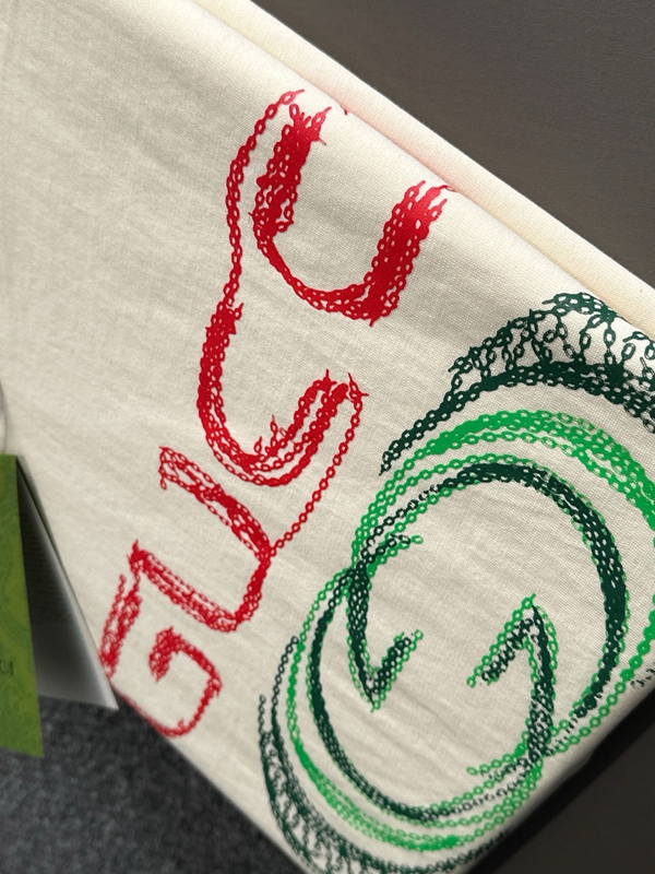 ブランドTシャツ素材ディテール